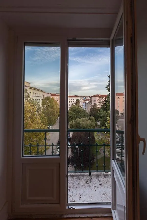 Apartment Ferienwohnung Flh Alameda Modern Art With Parking Lisboa